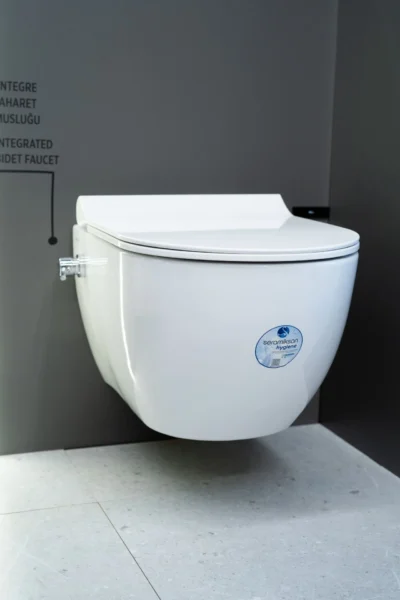 WC šolja viseća Hill Rim Out (sa slavinom topla/hladna voda i daskom soft close) rimless - Image 3