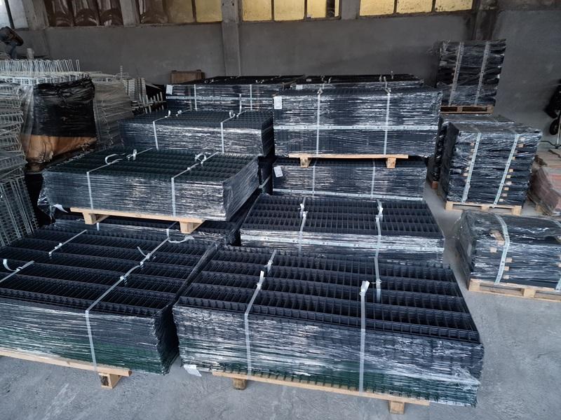 Panel fence importer for Balkan - SE Europe and Bosnia and Herzegovina country